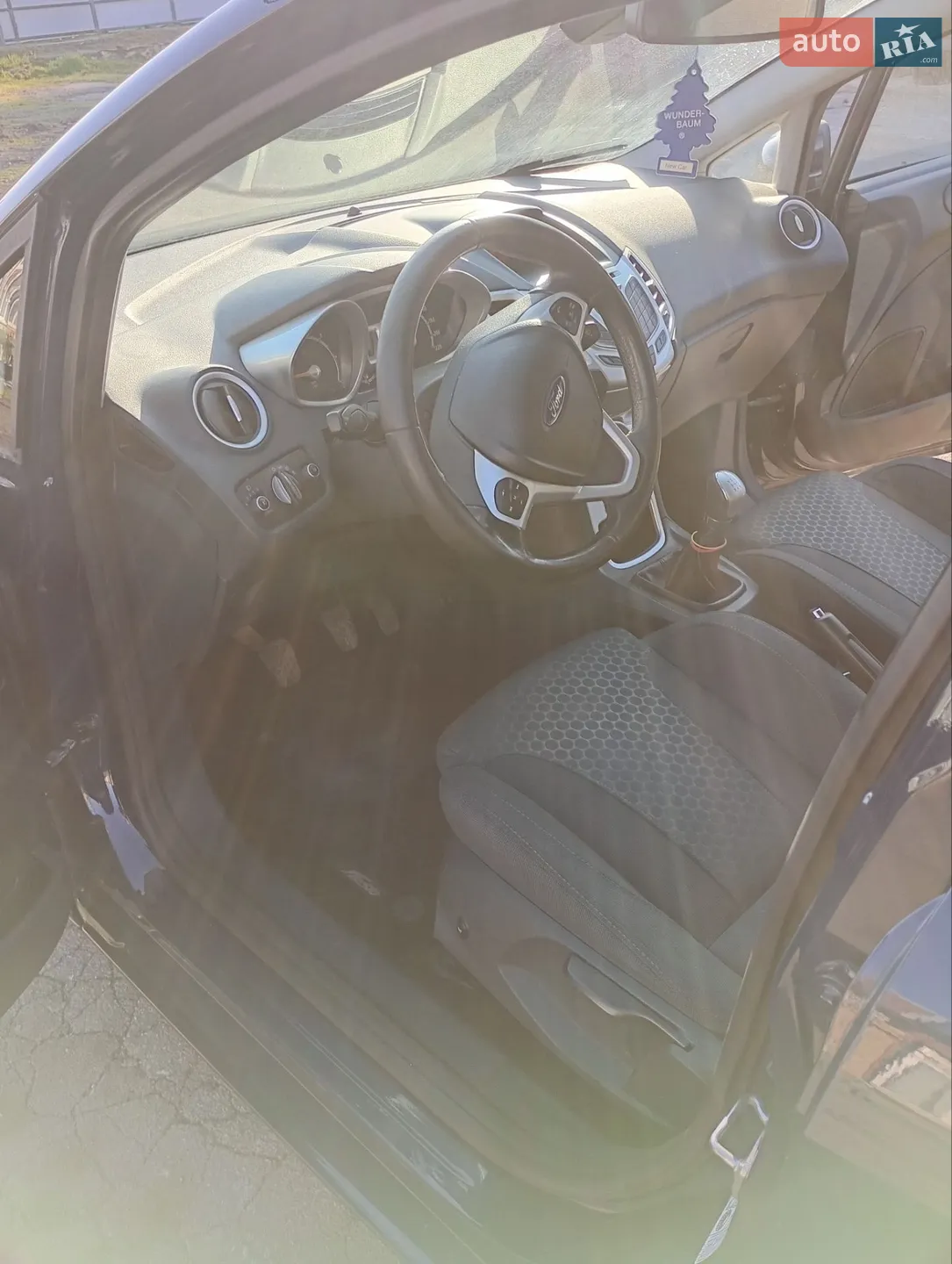 2012 Ford Fiesta - мініатюра 8