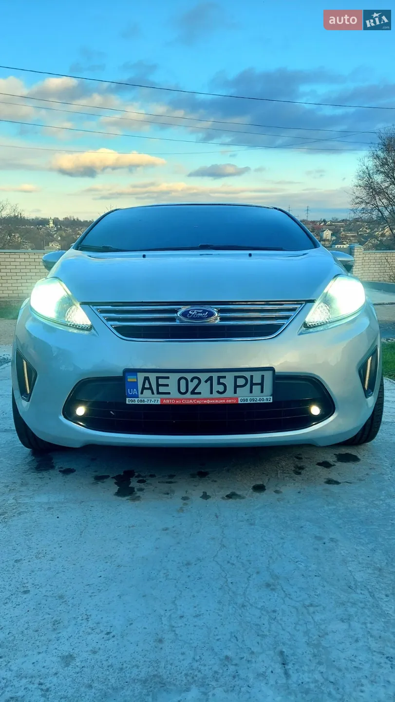 2013 Ford Fiesta - мініатюра 2