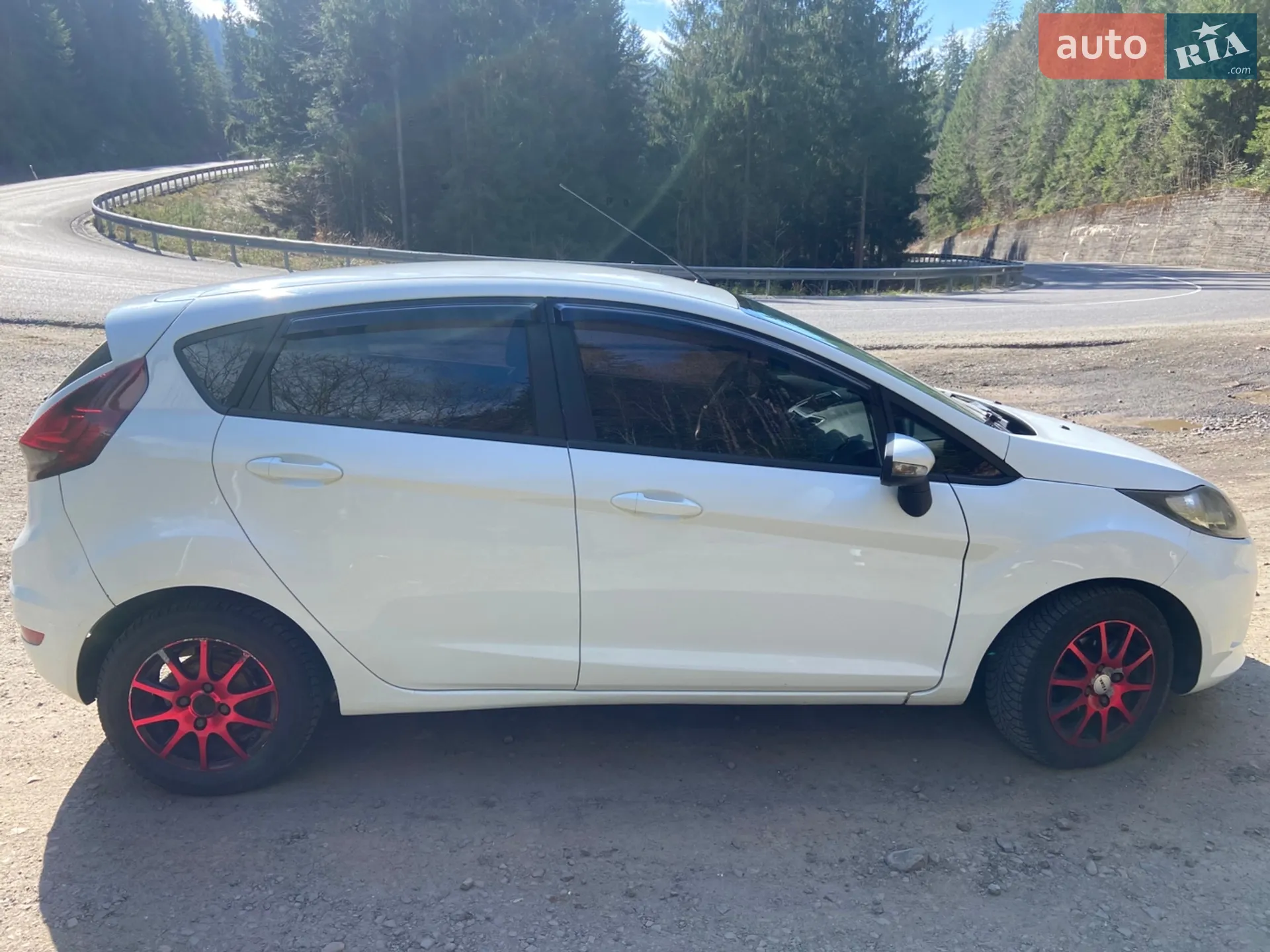 2011 Ford Fiesta - мініатюра 4