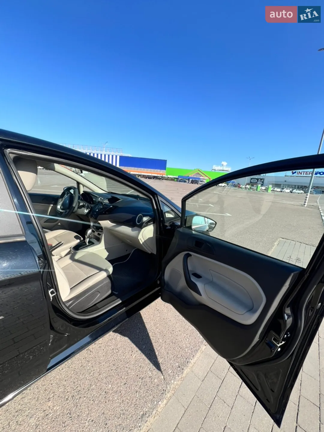 2018 Ford Fiesta - мініатюра 22