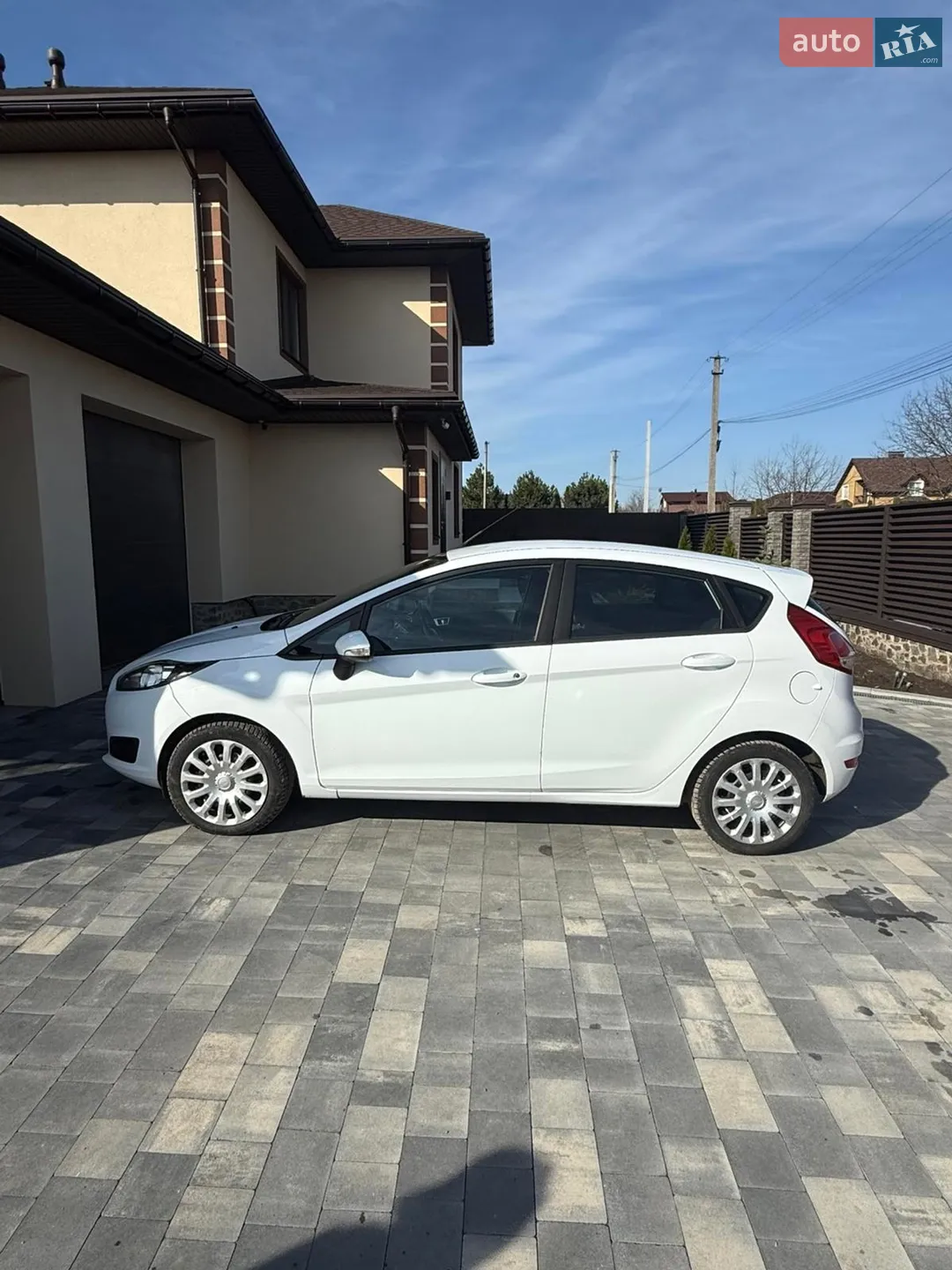 2015 Ford Fiesta - мініатюра 2