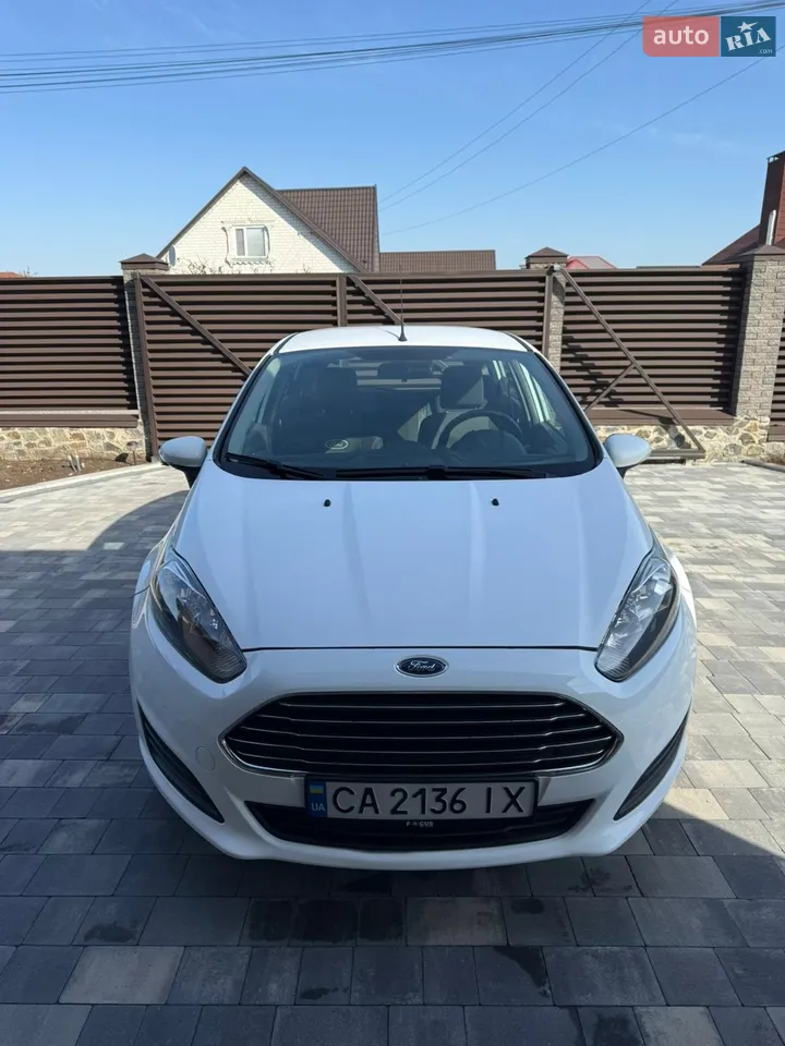 2016 Ford Fiesta - мініатюра 21
