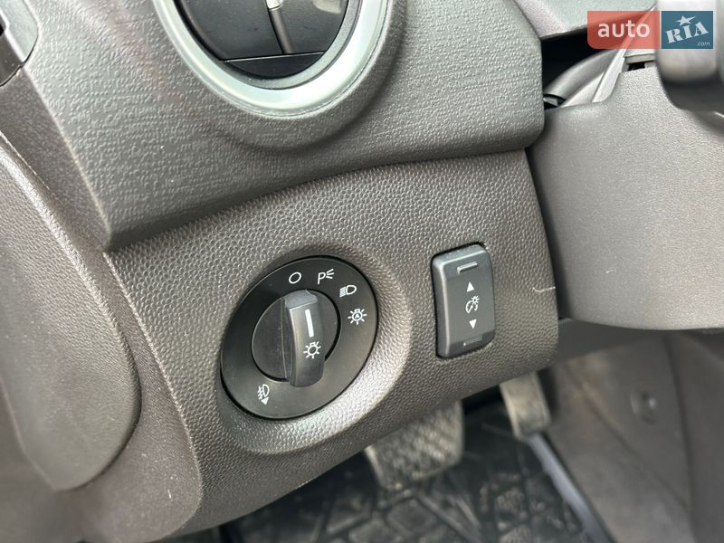 Хэтчбек Ford Fiesta 2013 в Львове фото 10 Хэтчбек Ford Fiesta 2013 в Львове