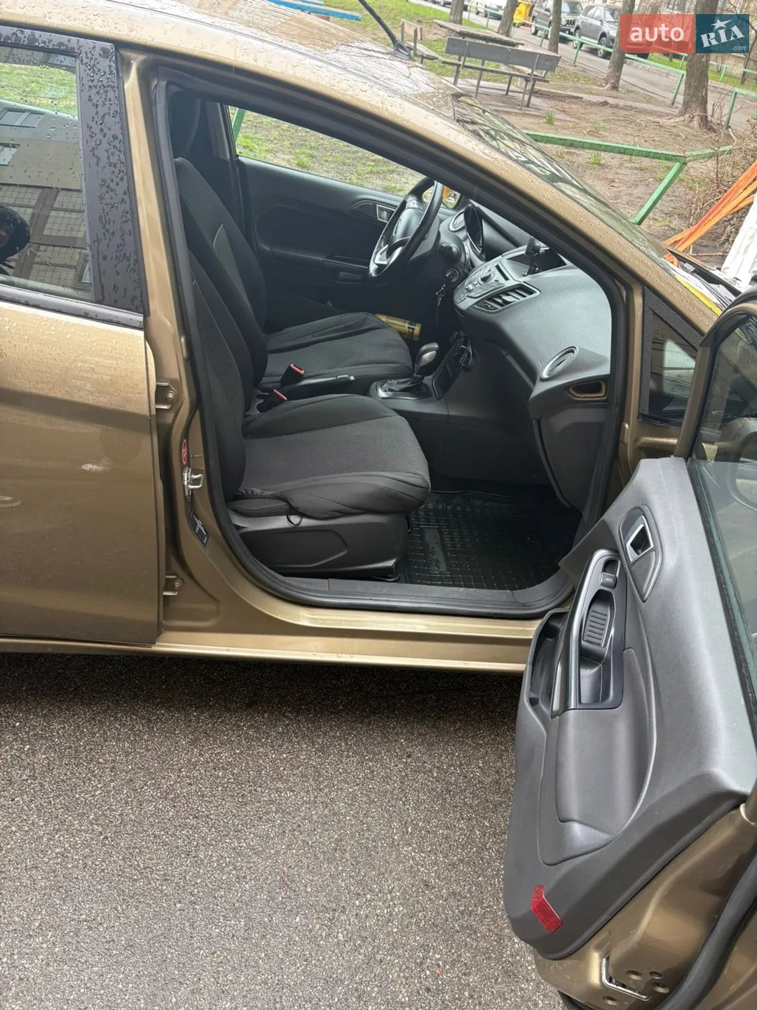 2013 Ford Fiesta - мініатюра 14