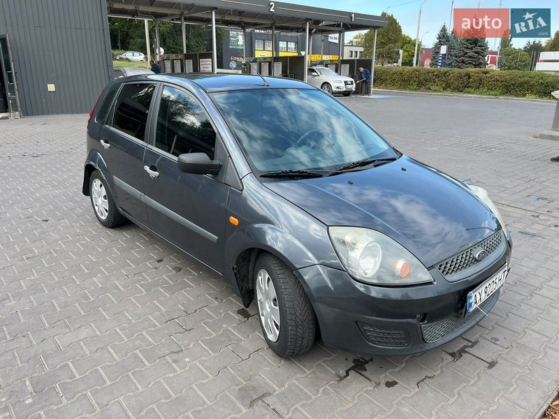 Хэтчбек Ford Fiesta 2006 в Харькове
