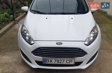 Седан Ford Fiesta 2015 в Одесі
