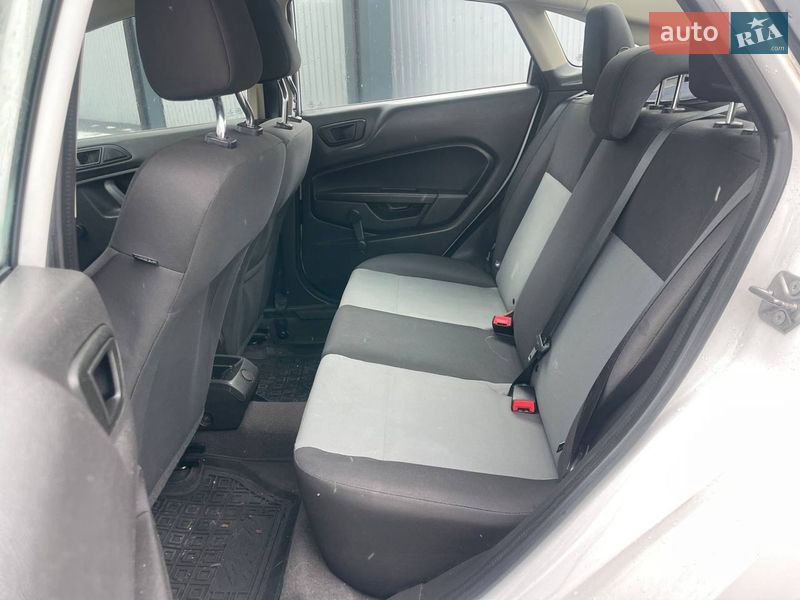 Седан Ford Fiesta 2019 в Києві