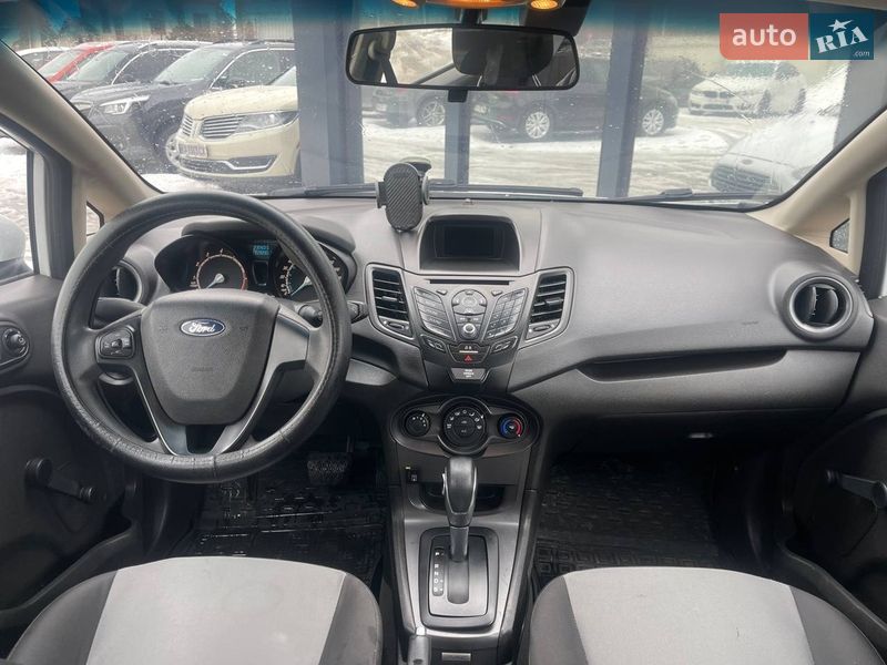 Седан Ford Fiesta 2019 в Києві