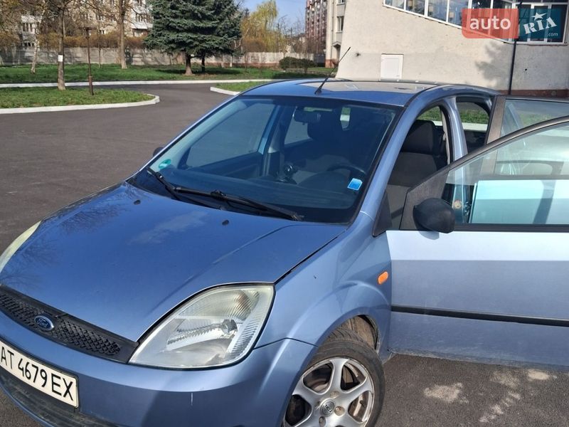 Хэтчбек Ford Fiesta 2005 в Ивано-Франковске фото 2 Хэтчбек Ford Fiesta 2005 в Ивано-Франковске