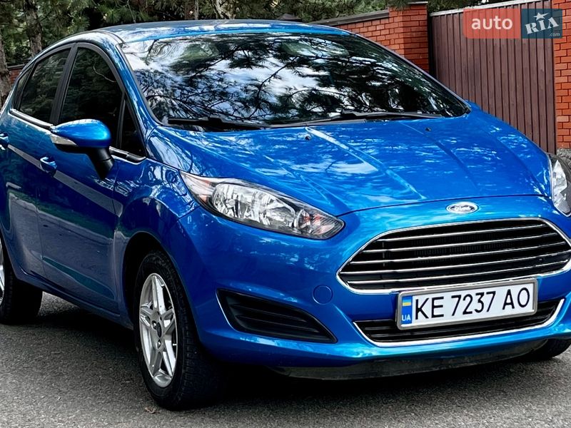 Хэтчбек Ford Fiesta 2017 в Днепре