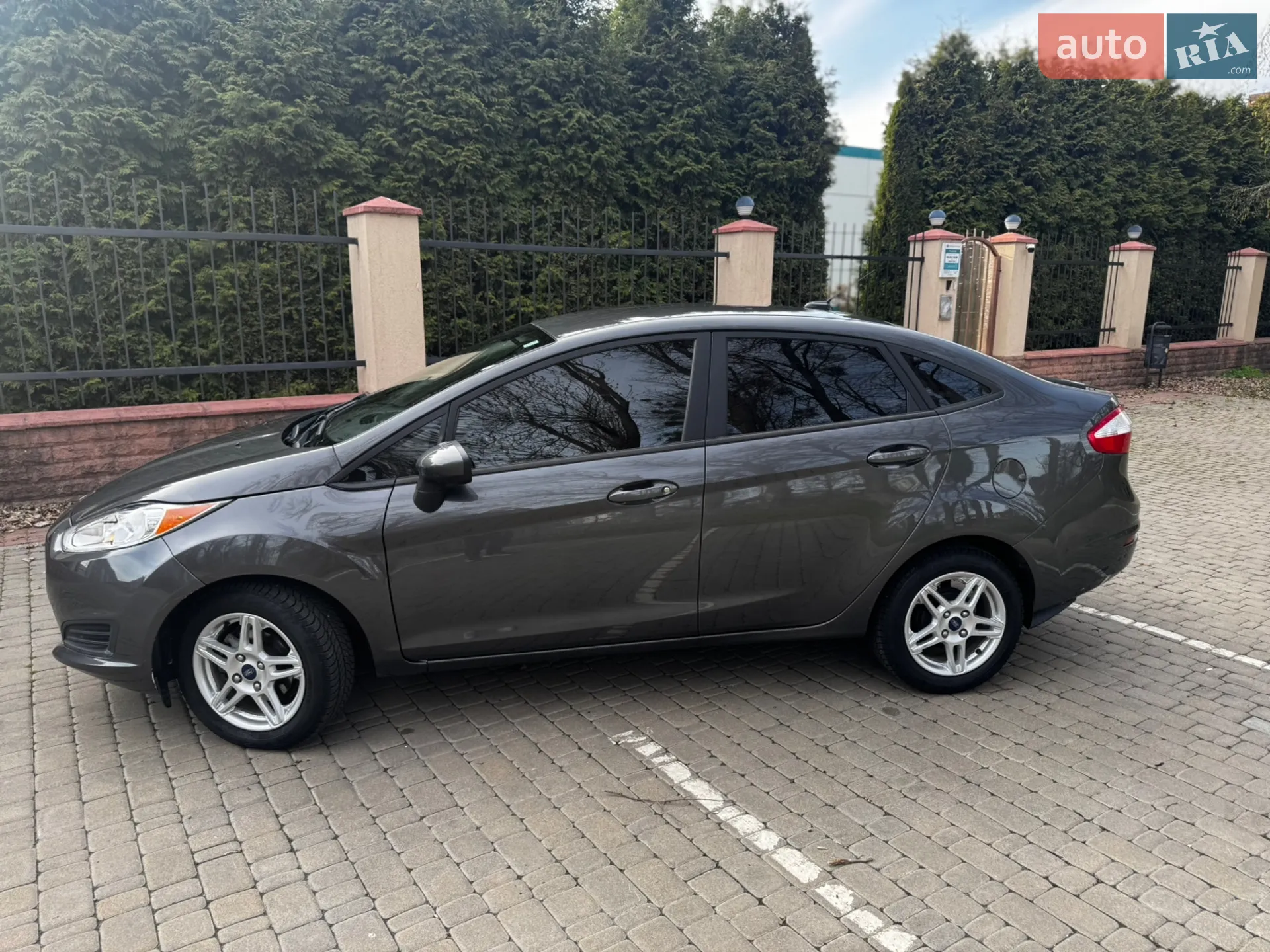 2018 Ford Fiesta - мініатюра 3