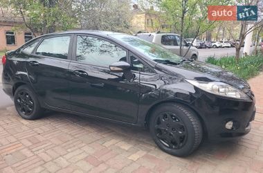 Седан Ford Fiesta 2012 в Одесі