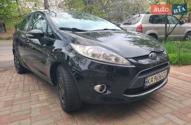 Седан Ford Fiesta 2012 в Одесі