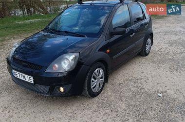 Хэтчбек Ford Fiesta 2008 в Львове