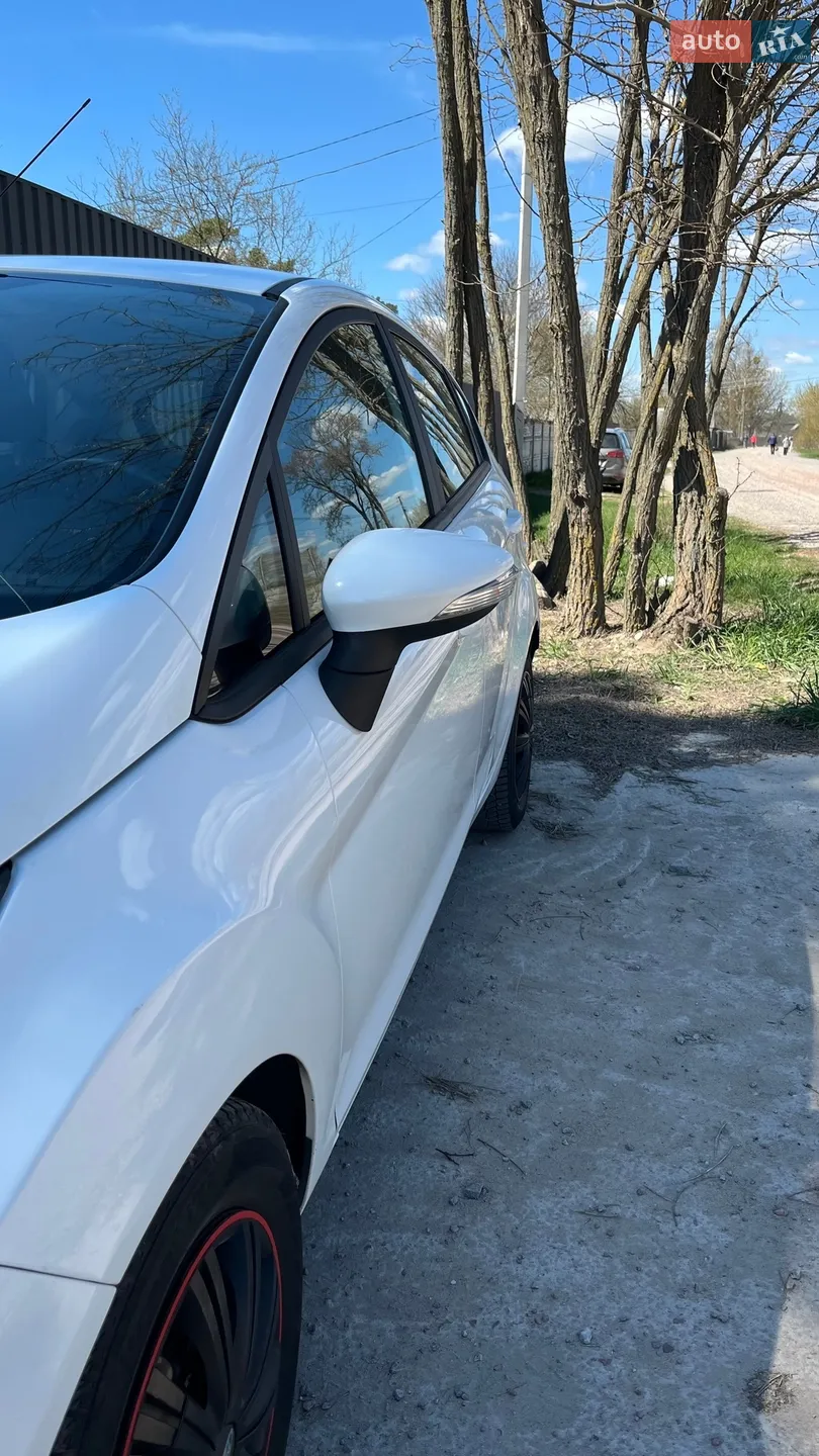 2014 Ford Fiesta - мініатюра 5