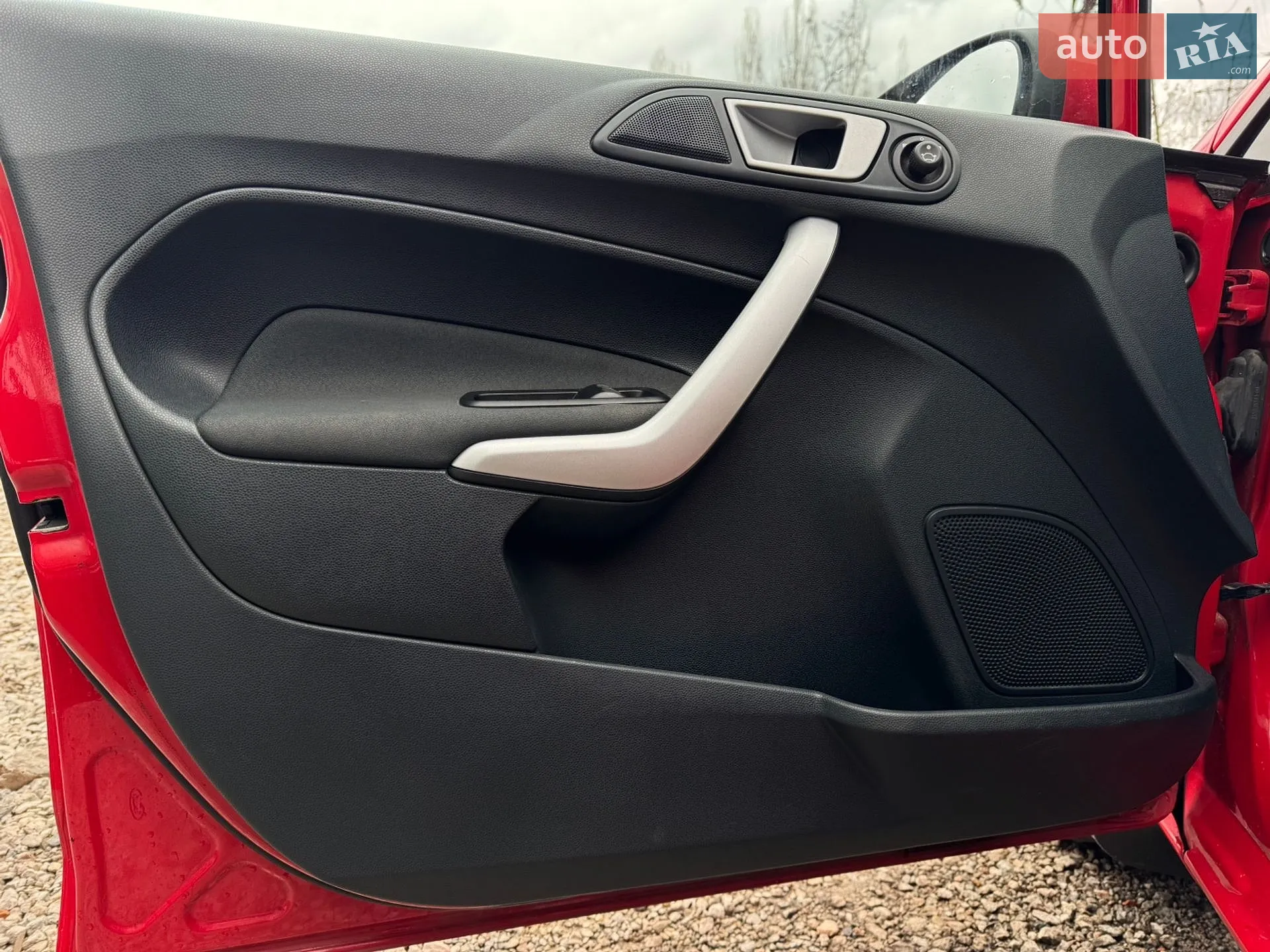 2012 Ford Fiesta - мініатюра 11
