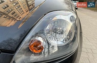 Хетчбек Ford Fiesta 2007 в Львові