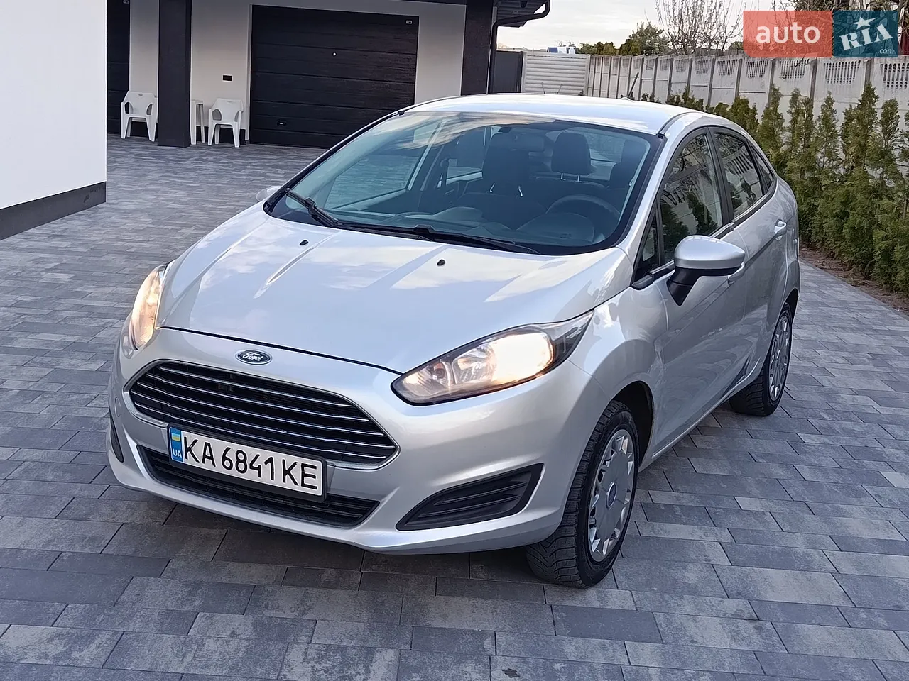 2016 Ford Fiesta - мініатюра 10