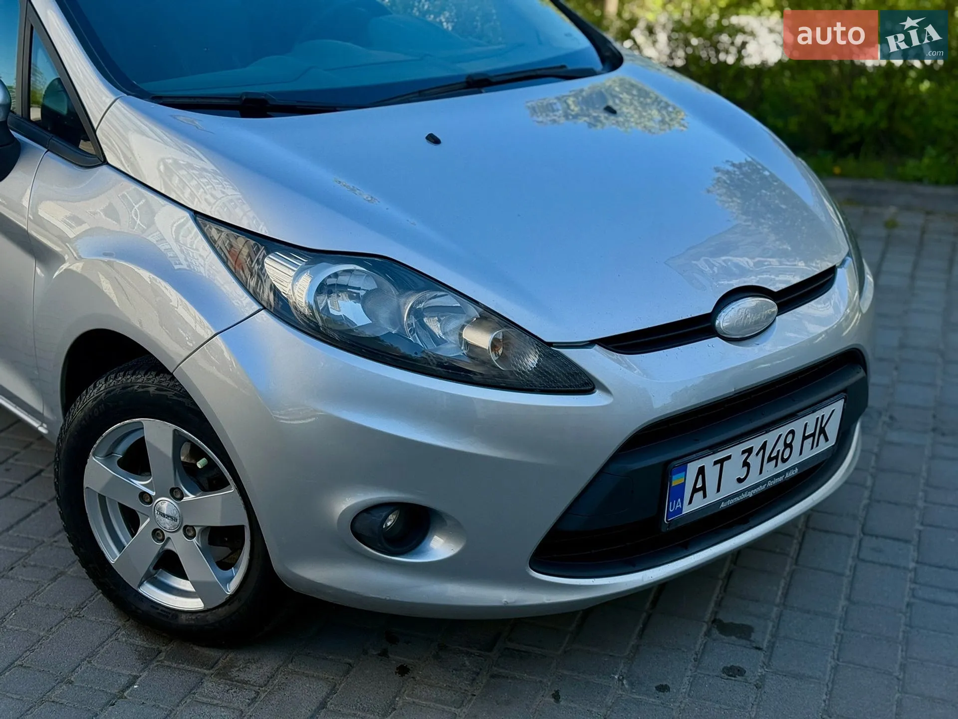 2010 Ford Fiesta - мініатюра 12