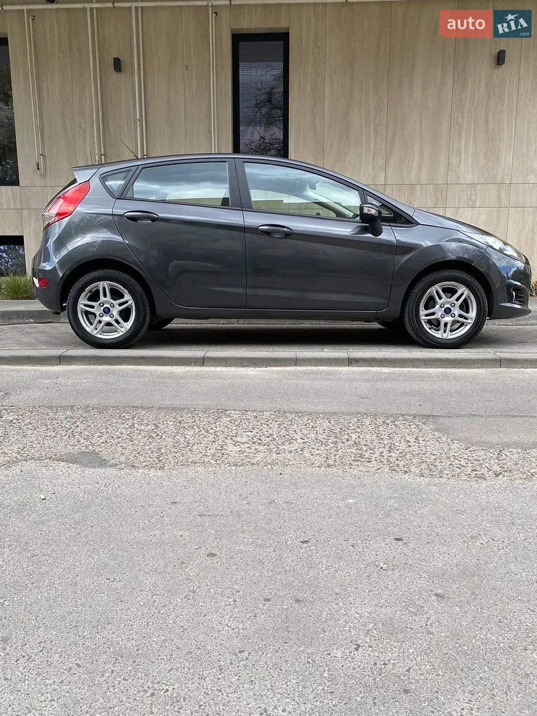 2018 Ford Fiesta - мініатюра 2