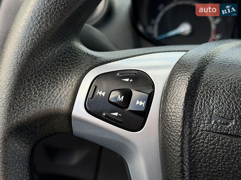 Хэтчбек Ford Fiesta 2013 в Одессе