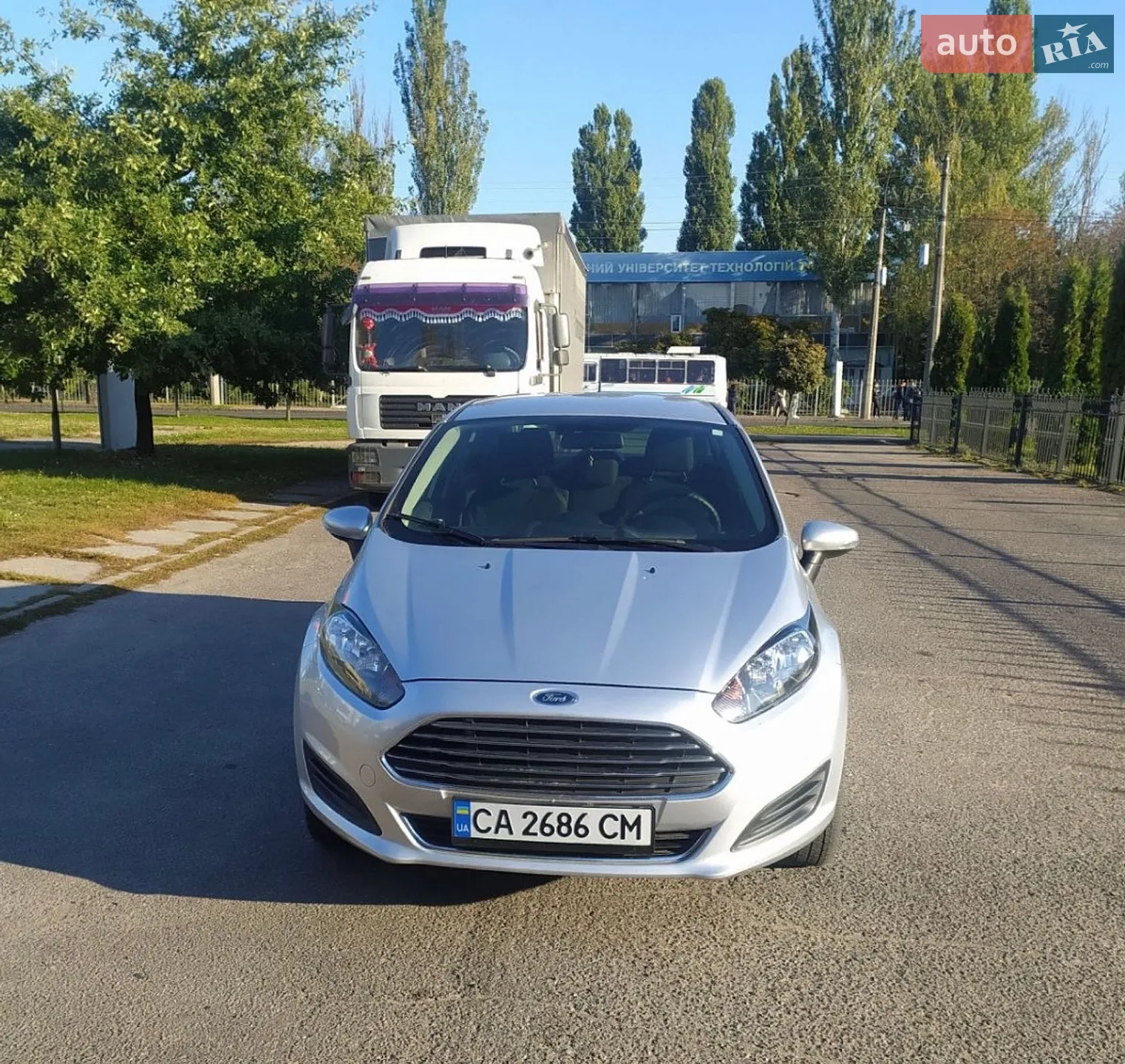 2018 Ford Fiesta - фото 1