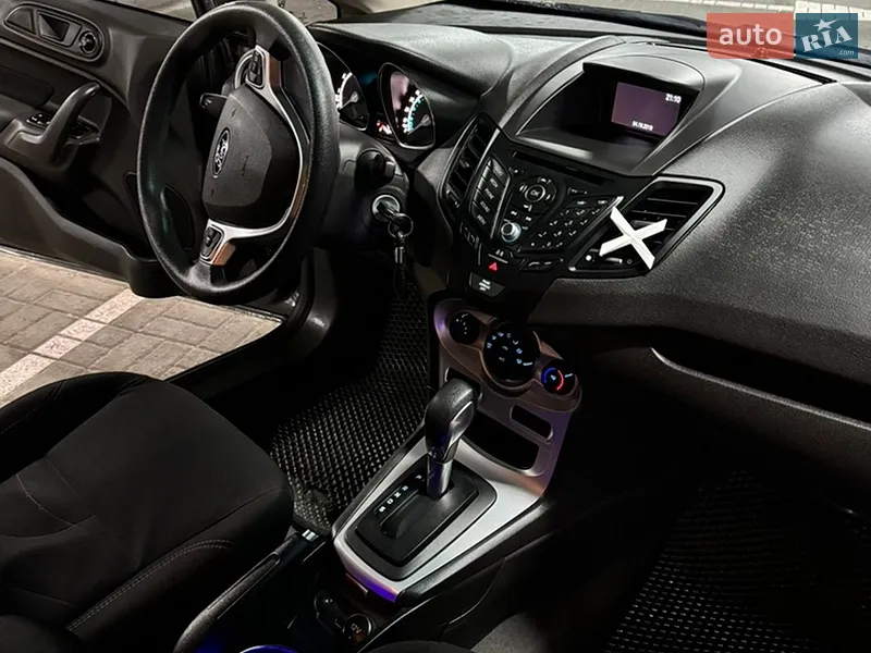 Ford Fiesta 2019 VIN 3FADP4EJXKM128466 фото оголошення 9 з 58
