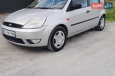 Хетчбек Ford Fiesta 2004 в Запоріжжі