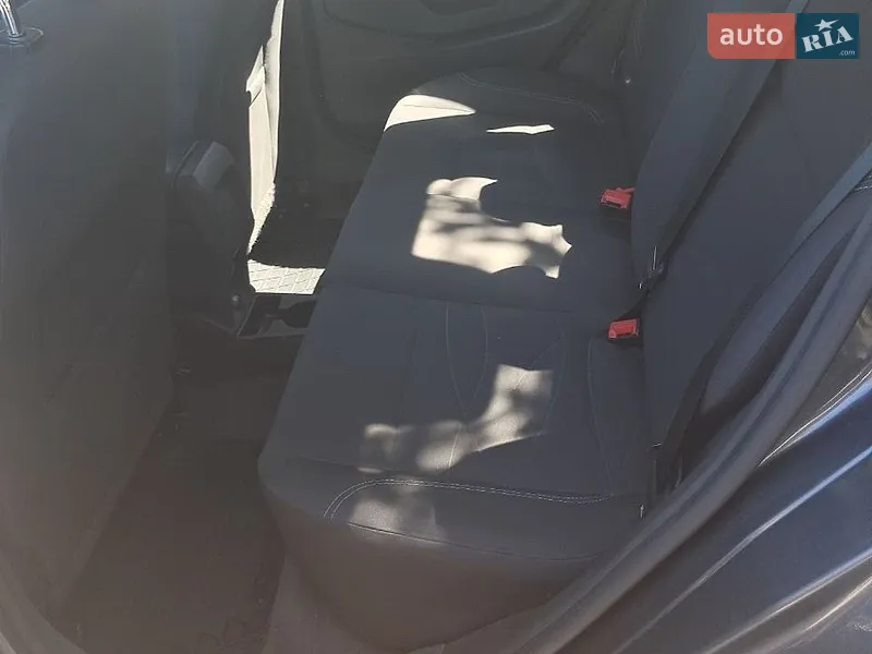Ford Fiesta 2017 VIN 3FADP4BJXHM117058 фото оголошення 10 з 55