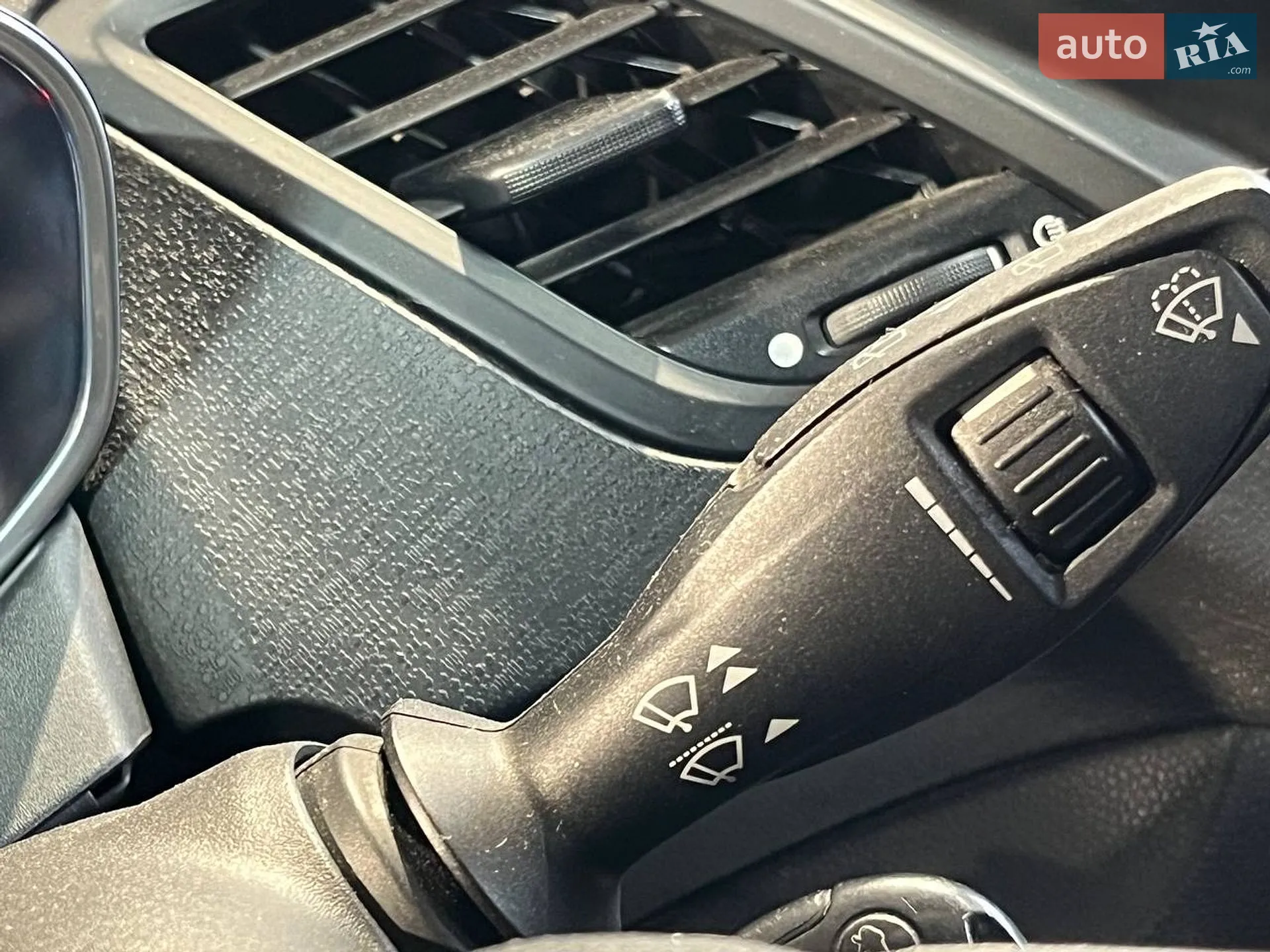 2013 Ford Fiesta - мініатюра 23