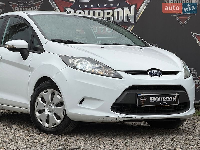Хетчбек Ford Fiesta 2012 в Вінниці