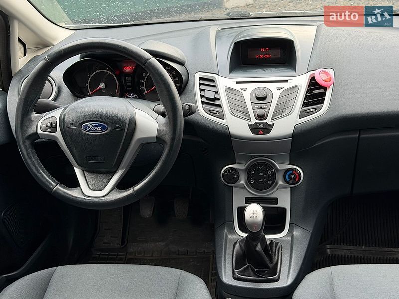 Хетчбек Ford Fiesta 2012 в Вінниці
