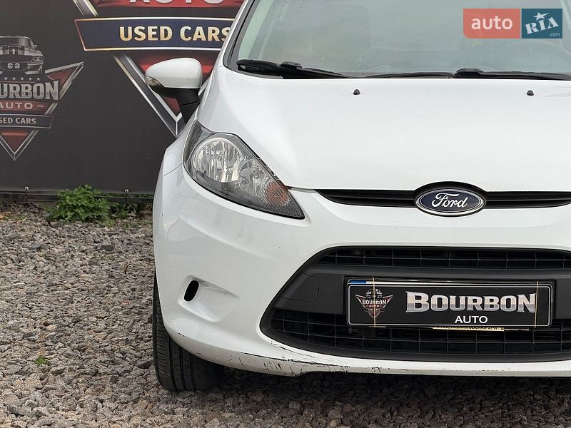 Хетчбек Ford Fiesta 2012 в Вінниці