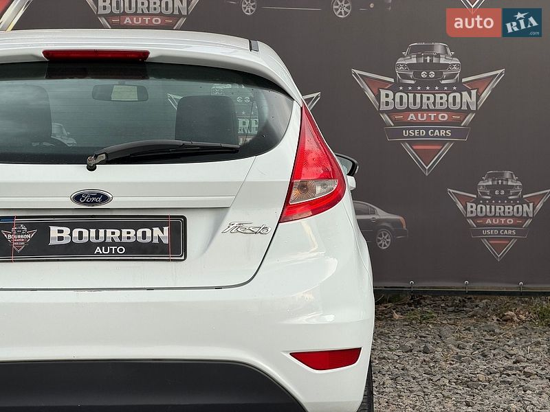 Хетчбек Ford Fiesta 2012 в Вінниці