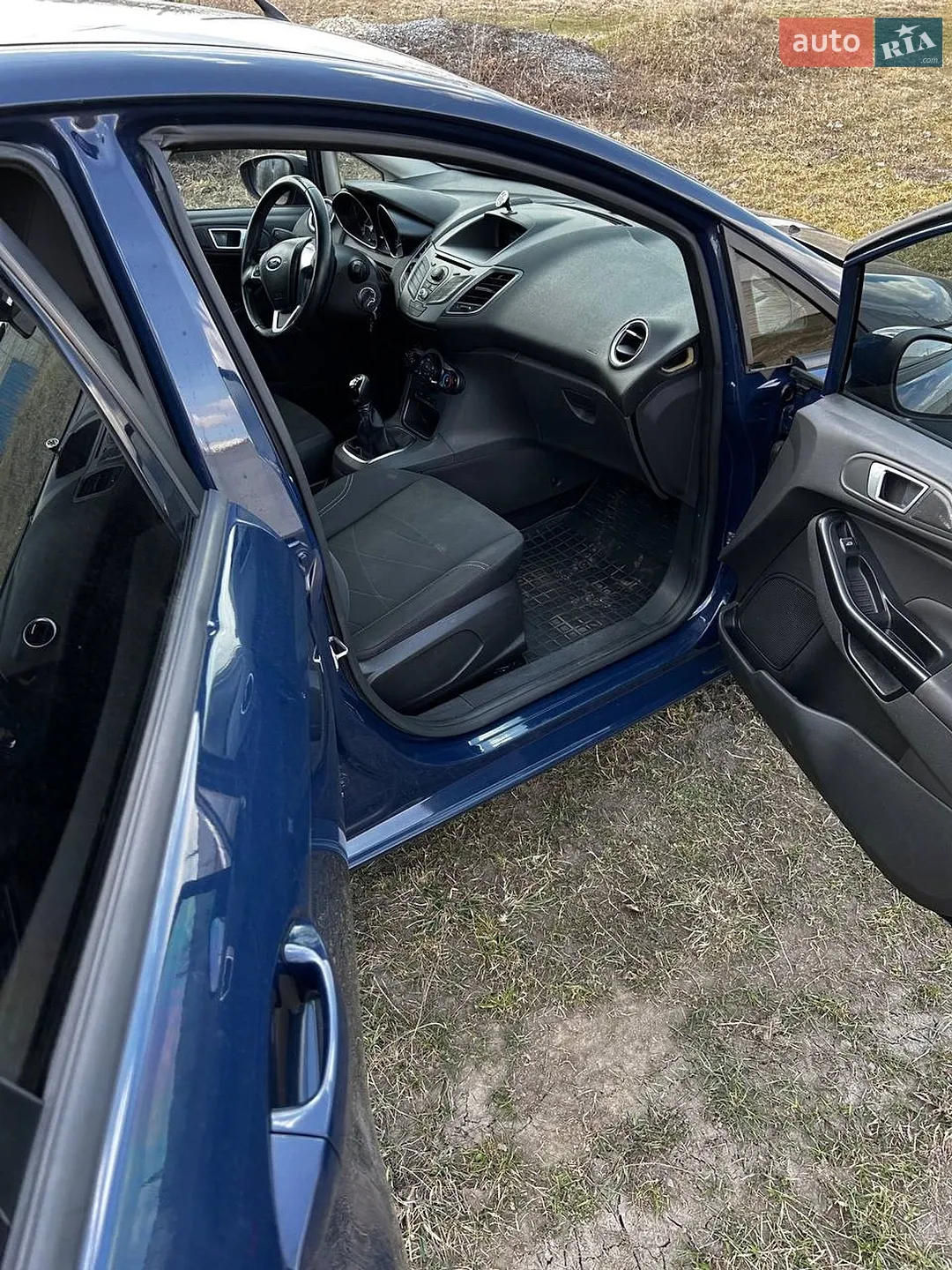 2013 Ford Fiesta - мініатюра 21