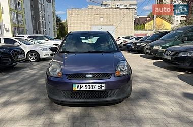 Хэтчбек Ford Fiesta 2006 в Львове