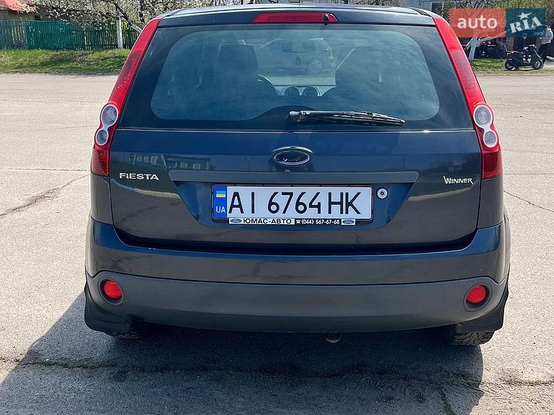 Хэтчбек Ford Fiesta 2007 в Ставище
