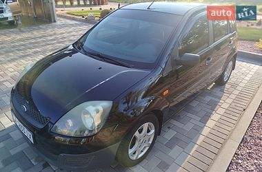 Хэтчбек Ford Fiesta 2007 в Каневе
