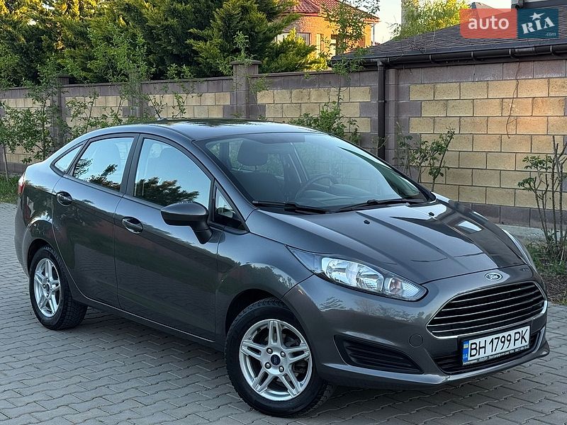 Седан Ford Fiesta 2019 в Одессе