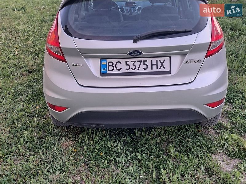 Хэтчбек Ford Fiesta 2009 в Стрые