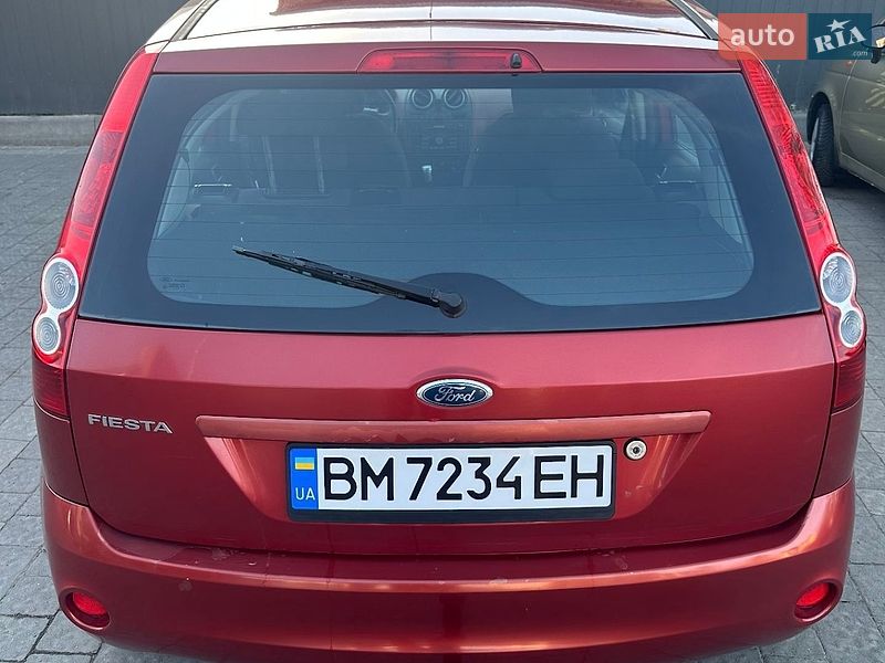 Хэтчбек Ford Fiesta 2008 в Ивано-Франковске