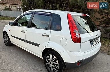Хэтчбек Ford Fiesta 2007 в Мукачево