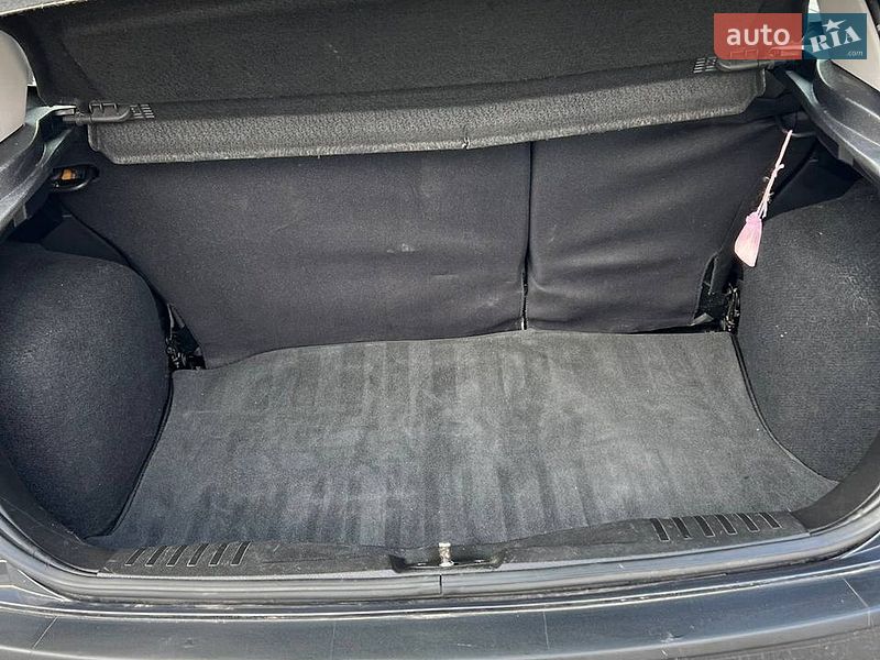 Хэтчбек Ford Fiesta 2007 в Киеве