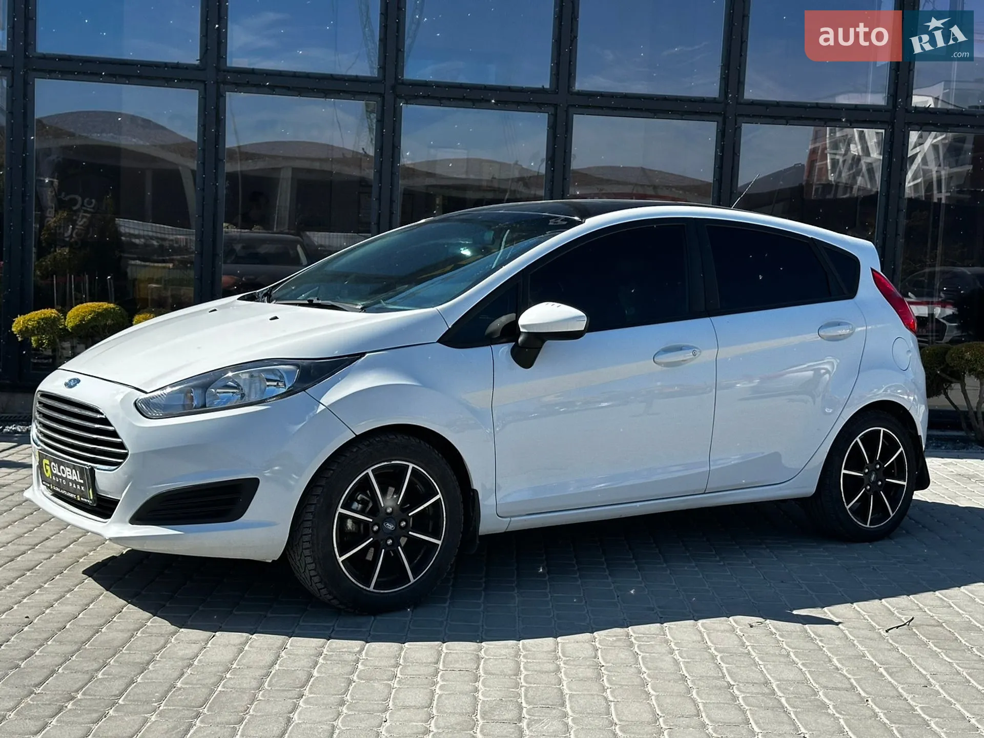 2018 Ford Fiesta - мініатюра 2
