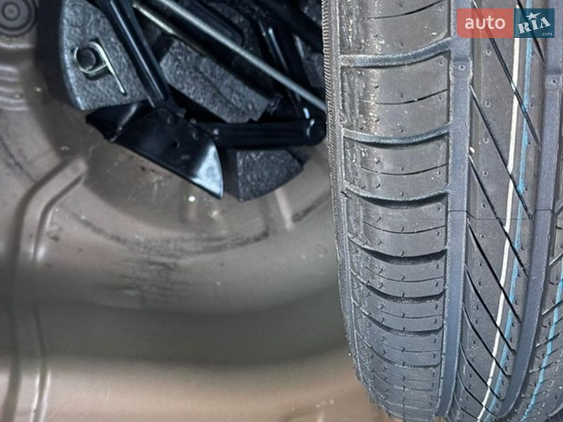 Хэтчбек Ford Fiesta 2013 в Одессе