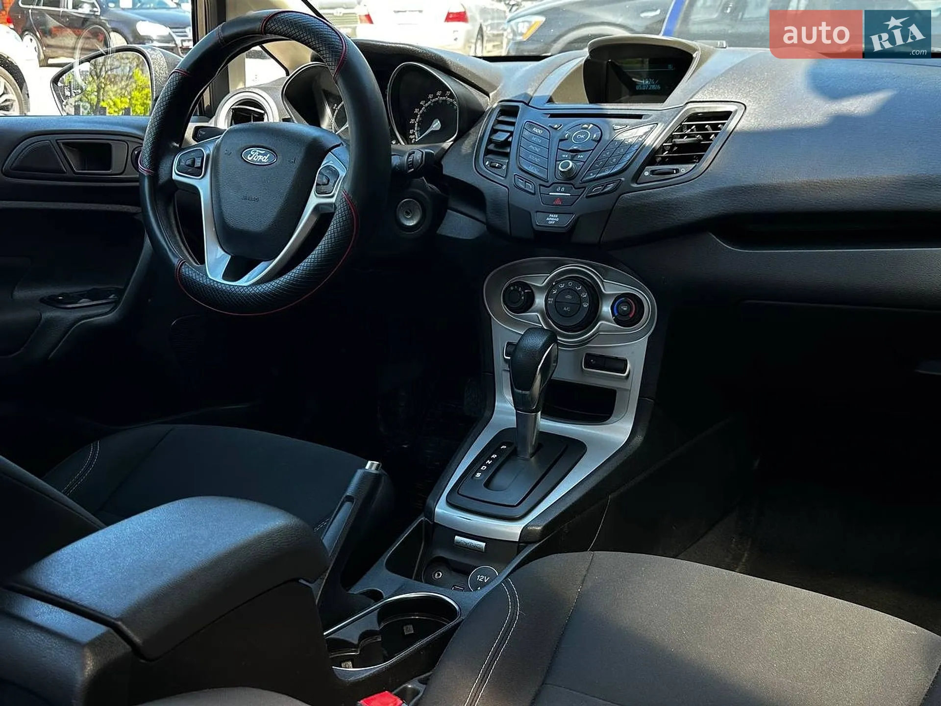 2017 Ford Fiesta - мініатюра 14