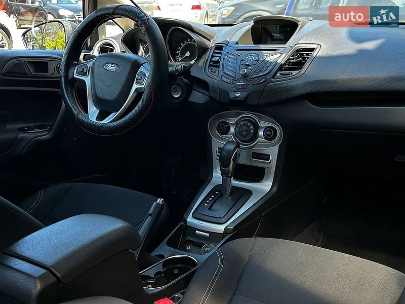 Седан Ford Fiesta 2017 в Миколаєві
