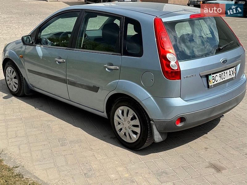Хетчбек Ford Fiesta 2006 в Львові