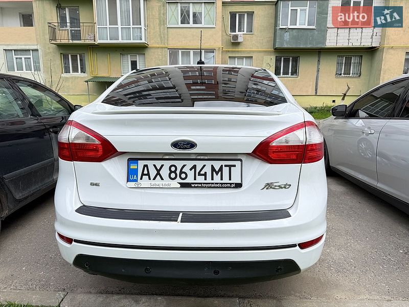 Седан Ford Fiesta 2013 в Харкові