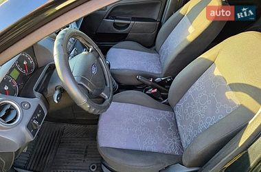 Хетчбек Ford Fiesta 2007 в Одесі